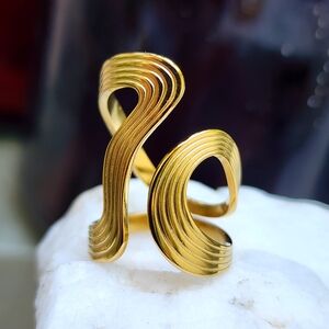 Large 14K Gold Plated Drsigner Open Wave Unique Shape Gold Ring